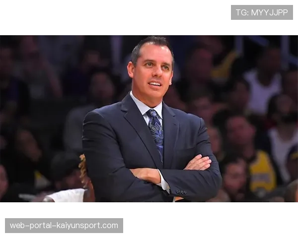 从领先到被逆转：洛里昂最后时刻崩盘，1-2不敌尼斯